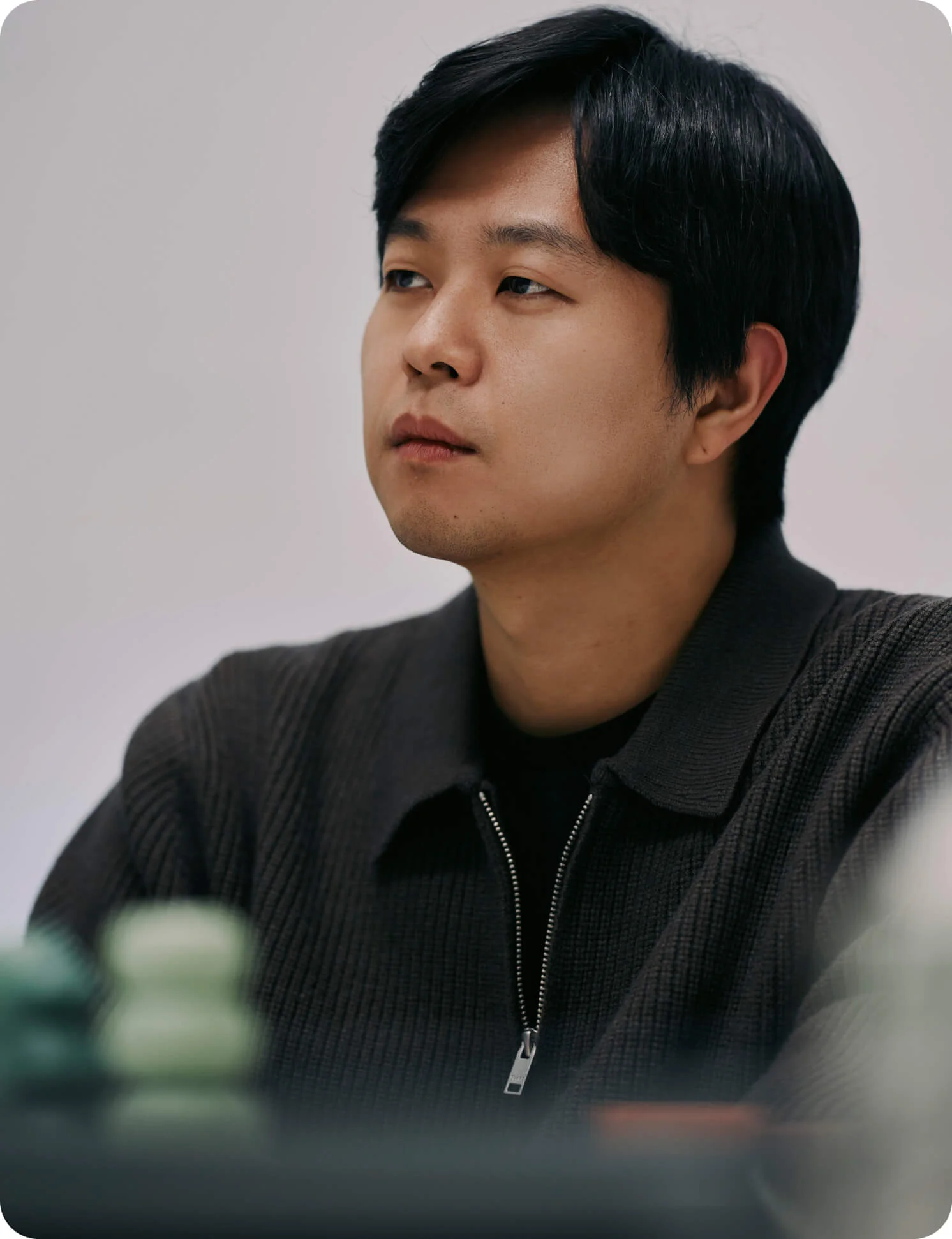 박상재 대표가 인터뷰를 하고 있다.