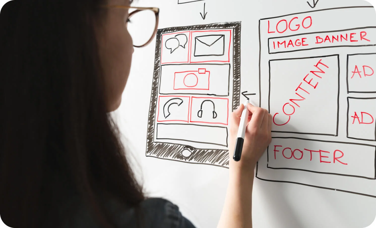 모바일 앱 UX/UI 디자인 작업 이미지