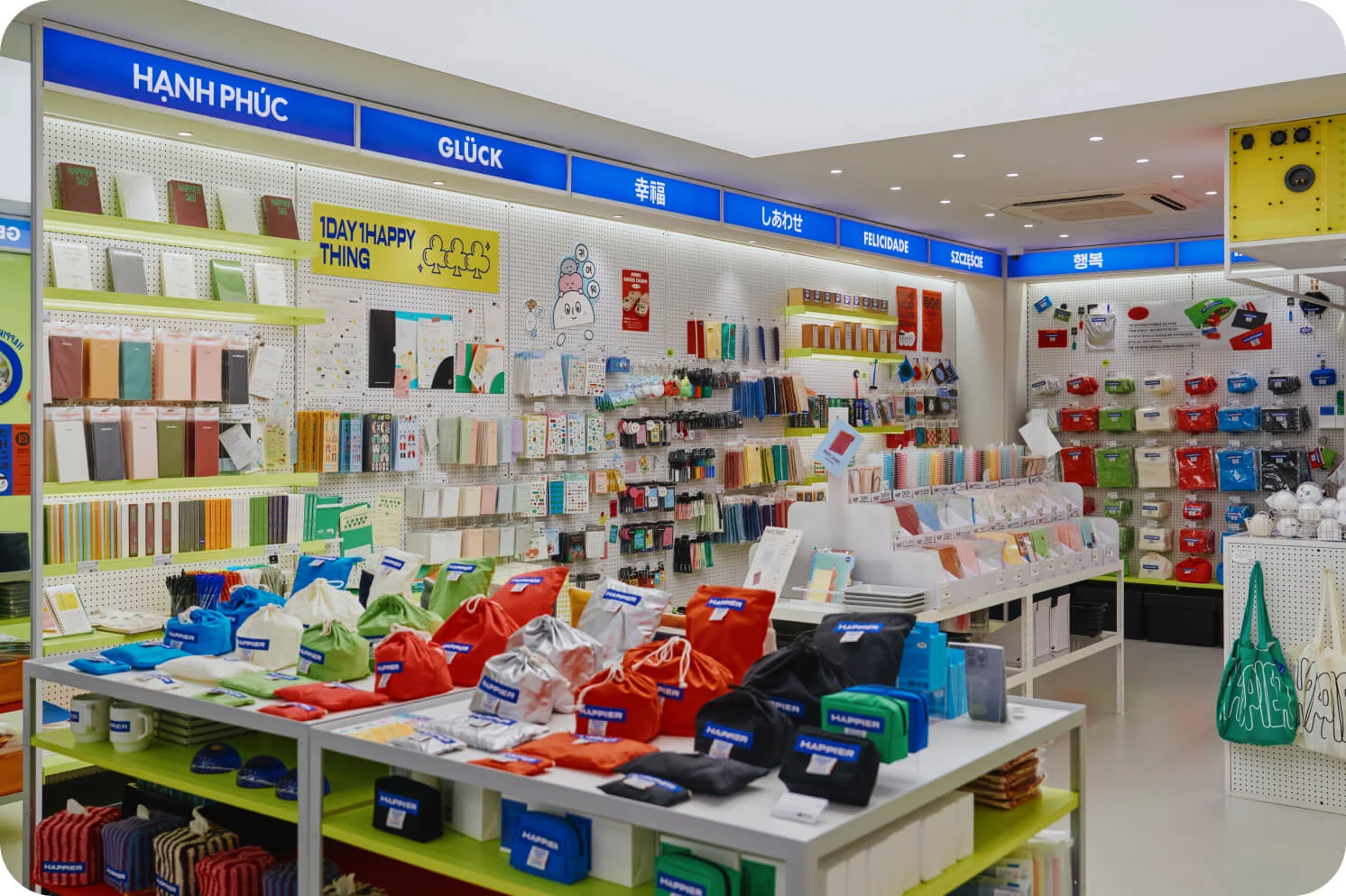 오롤리데이 매장 내부 모습