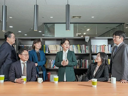 세무사 변호사 법무사 프로필사진 출장사진 전문입니다