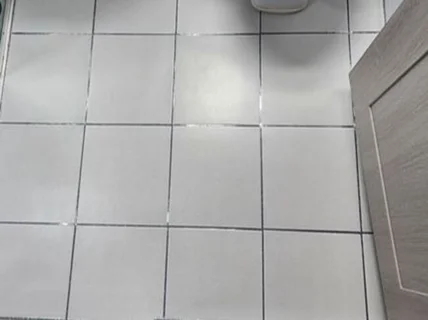 줄눈시공수도권화장실,베란다,현관,세탁실책임시공합니다.