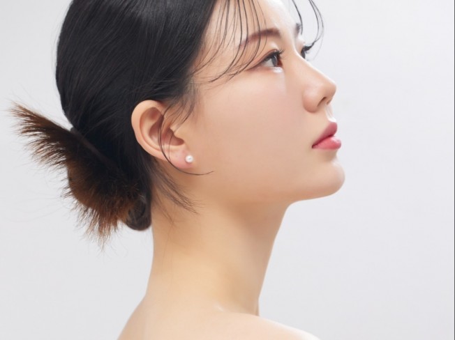 단발머리 모델 김장미입니다