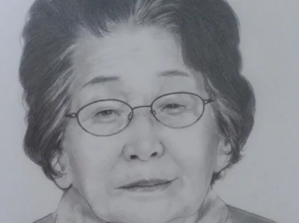 100프로수작업으로 정성을다해서 연필인물화 그려드려요