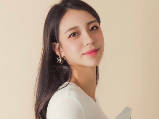 브랜드 이미지 업그레이드가 가능한 쇼호스트 김한별입니다