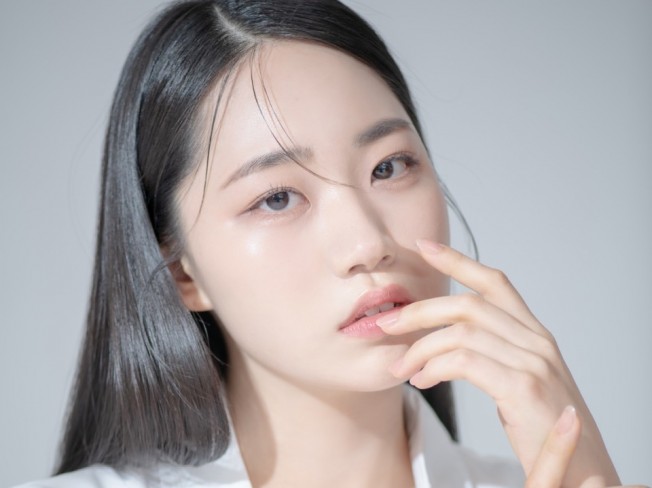 전문 손모델 발모델 부분모델 이미지 모델 - 크몽 전문 손모델 발모델 부분모델 이미지 모델 - 크몽