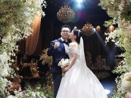 웨딩 결혼식 본식 풀영상을 시네마틱하게 제작해드립니다