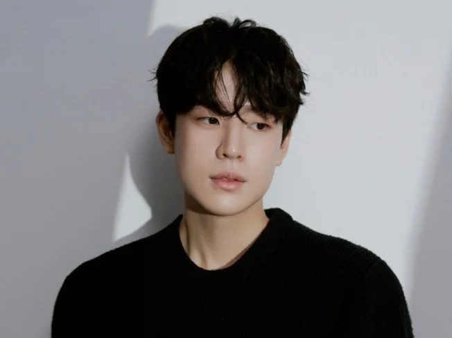 1. 훈훈한 남자모델..