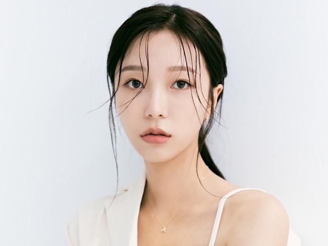 긍정적으로 다양한 모습을 보여 드립니다.