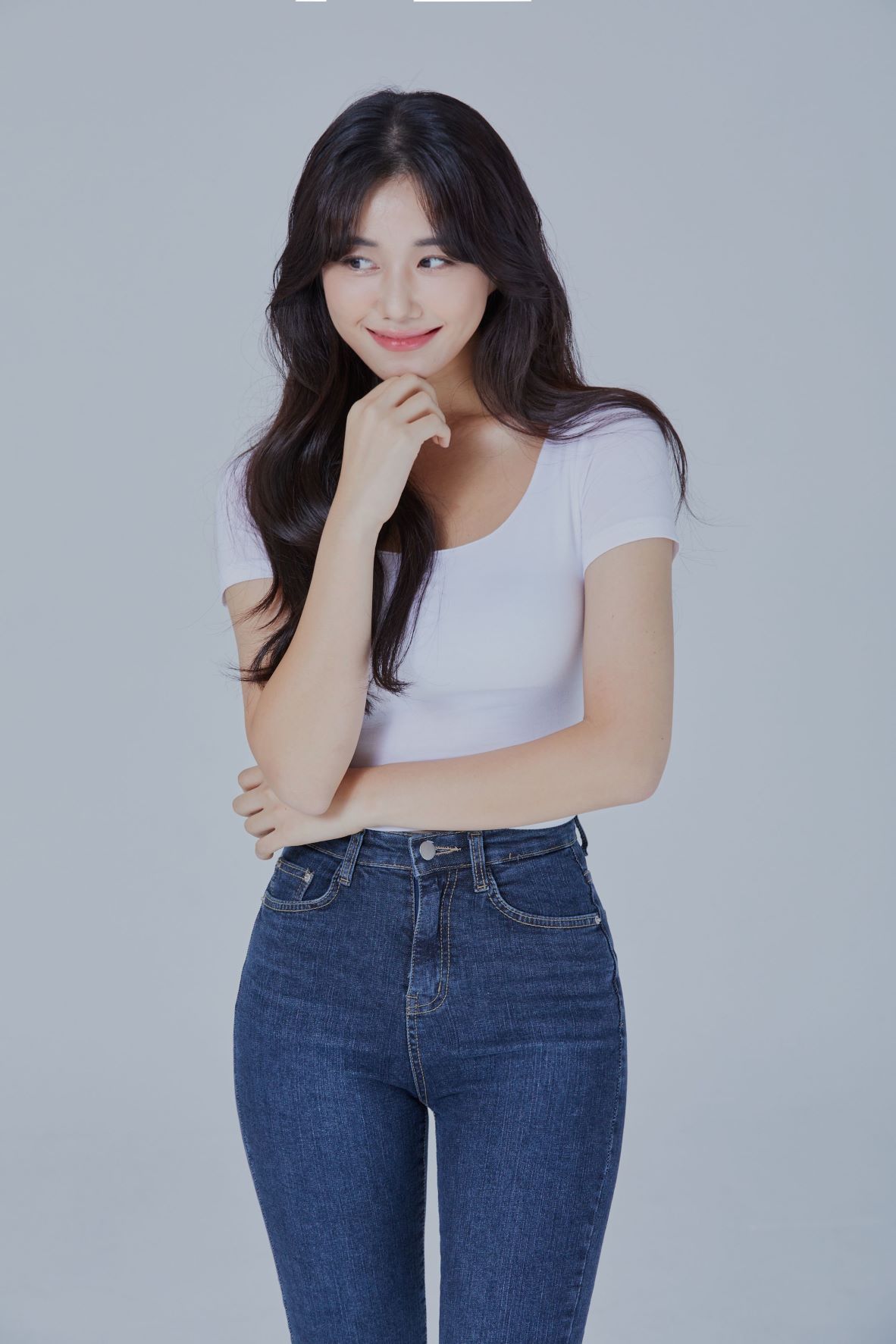 영상모델 뷰티모델 화보 제품모델 의류모델 진행합니다 - 크몽