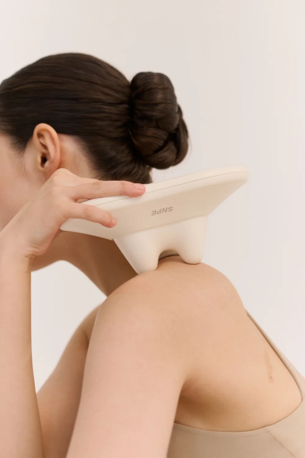 핀터레스트 감성의 건강한 무드컷, 마사지기 뷰티 광고컷 [촬영/보정], 제품·홍보 사진 포트폴리오 - 크몽