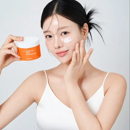 포트폴리오-[촬영/연출/조명/보정]셀트리온 2025 화장품 모델 촬영 프로젝트