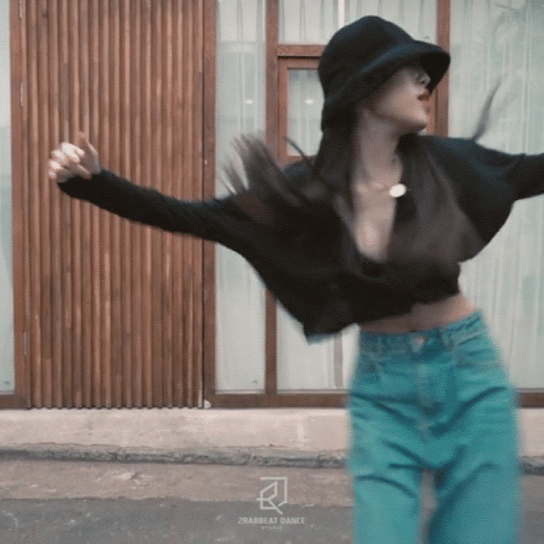 댄스 - 크몽 포트폴리오 검색