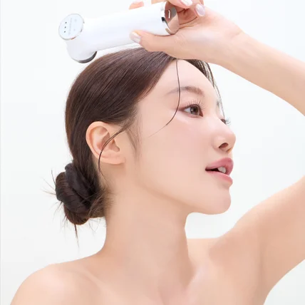 포트폴리오-[촬영/리터칭] 쿼드쎄라 브랜드 모델 및 제품 촬영