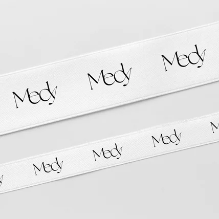 포트폴리오-의류브랜드, Medy 로고제작